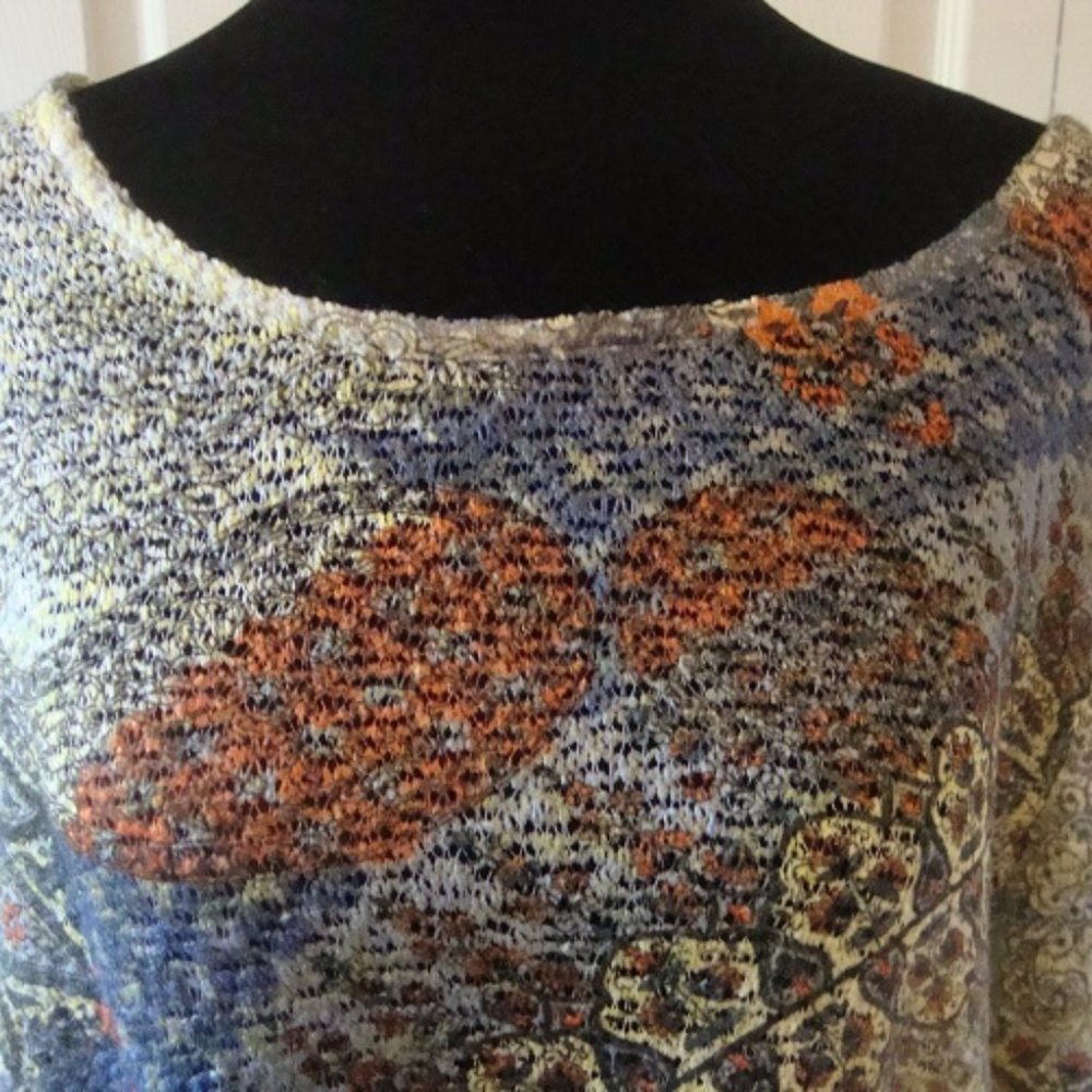 One World Plus Size Lacy Hem Knit Tunic 1X